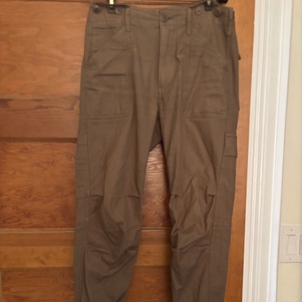 VINCE  OLIVE CARGO JOGGER